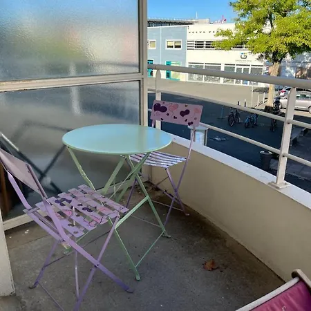 Au Coeur Du Centre De La Rochelle Au Calme Avec Stationnement Gratuit