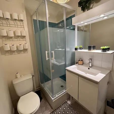 Apartman Au Coeur Du Centre De Au Calme Avec Stationnement Gratuit La Rochelle