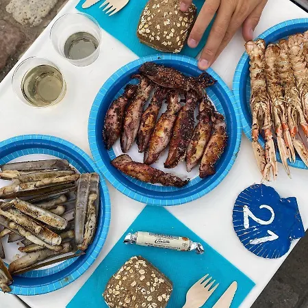 Au Coeur Du Centre De Au Calme Avec Stationnement Gratuit Apartman La Rochelle